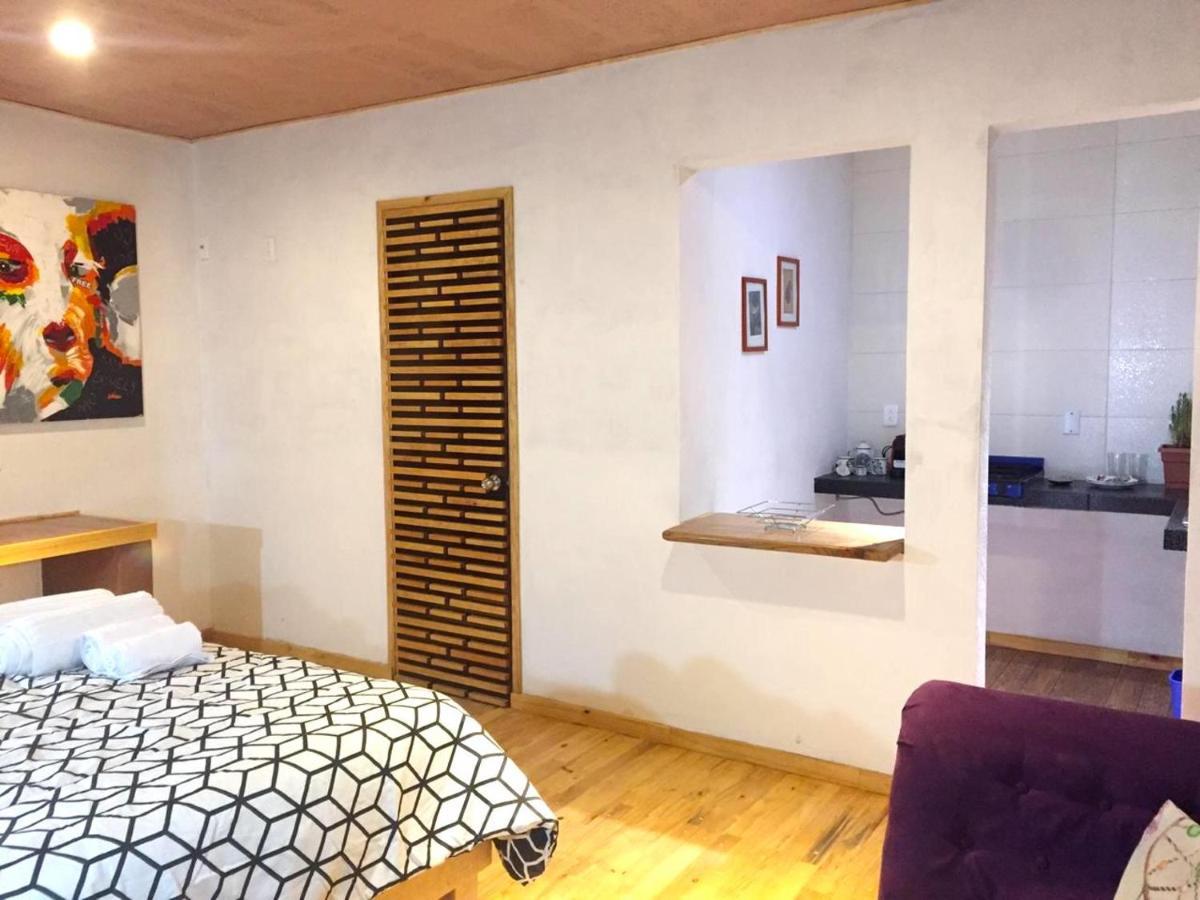 Pascual Inn Suites Cholula Bagian luar foto